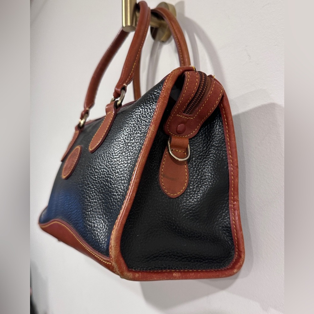 Vintage Black & British Genuine Contrasting Leather Tan Handbag - Picture 7 of 14